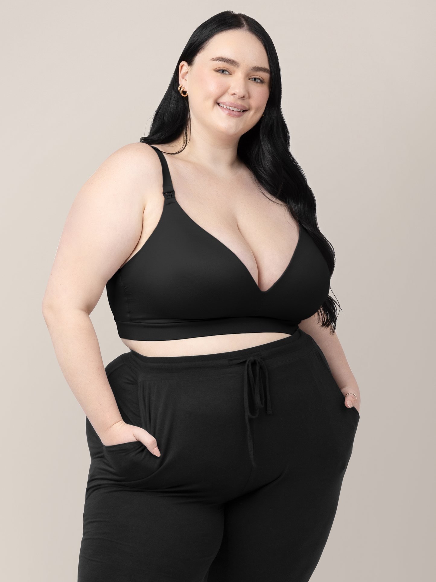 Minimalist Hands-Free Pumping & Nursing Bra | Black