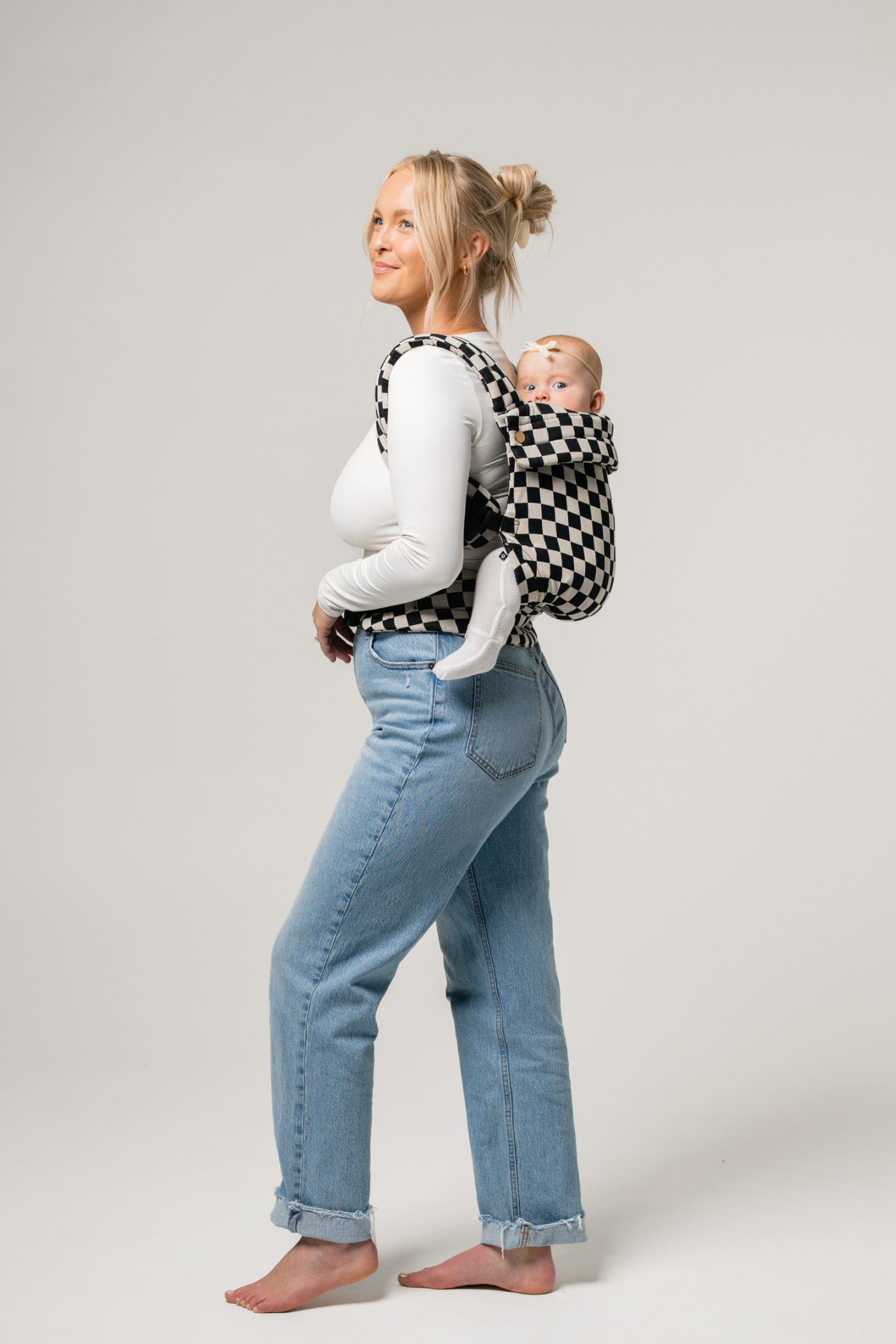 The Monarch Carrier | Ebony Check