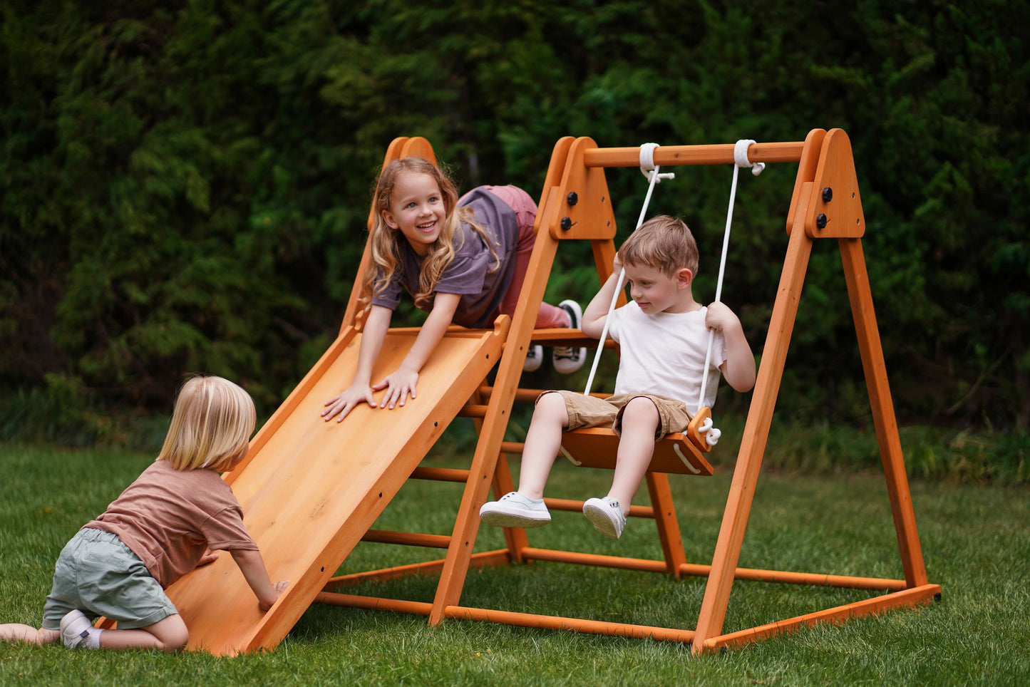 Juniper Outdoor - Indoor Folding Playset