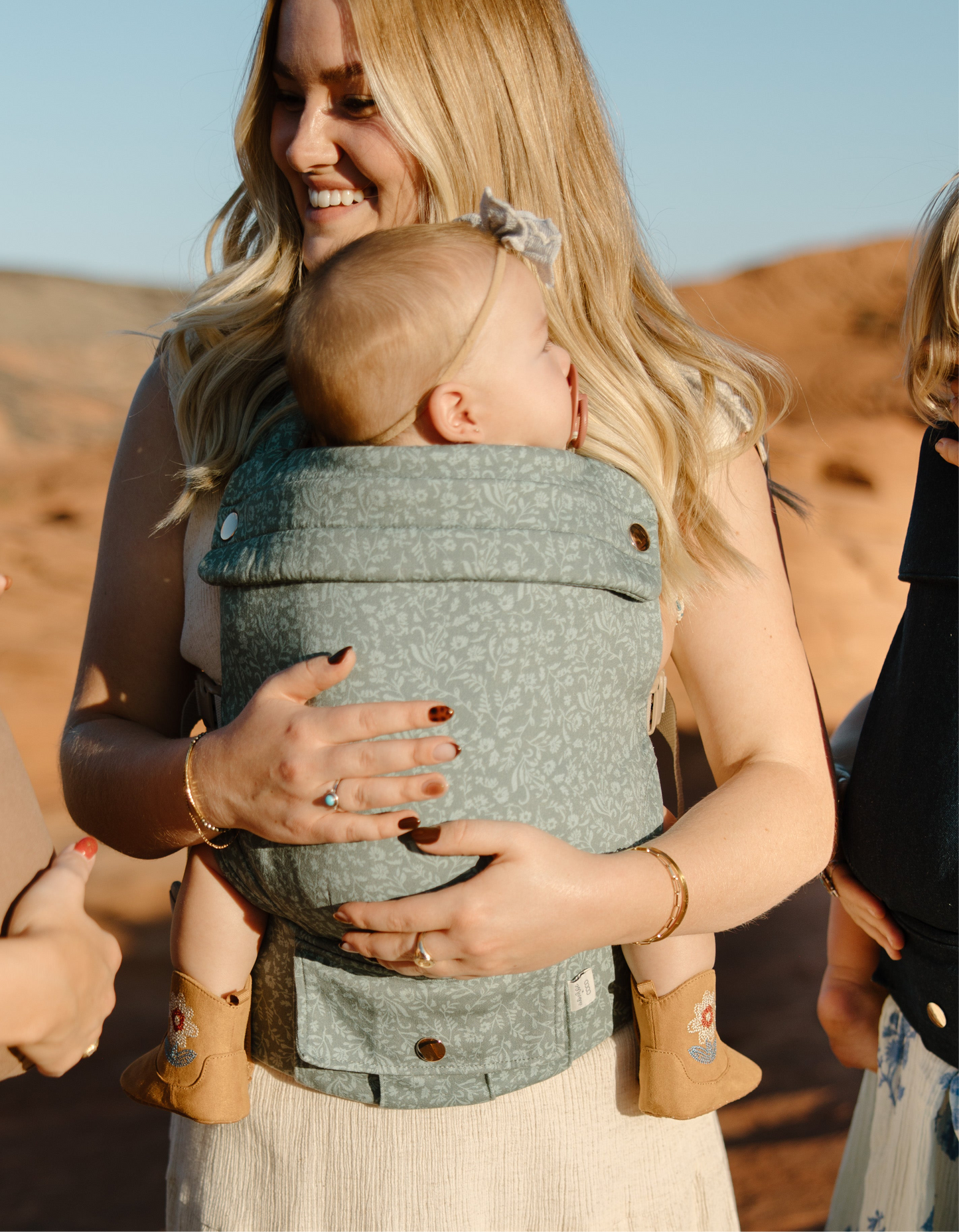 Monroe x Coco - Baby Carrier (7-35 Ibs)