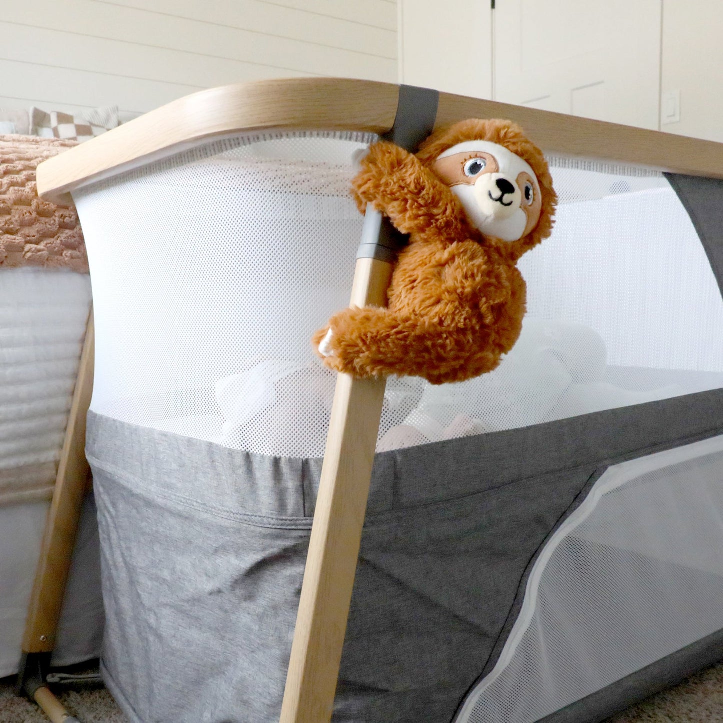 Baby Shusher Sloth Plush Sound Machine
