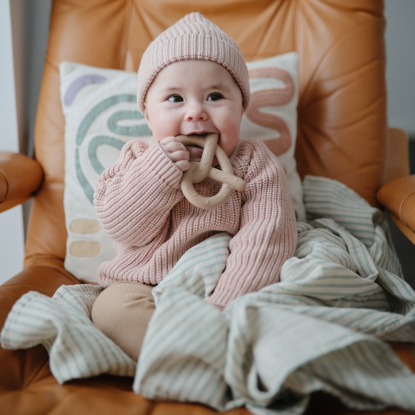 Pretzel Teether